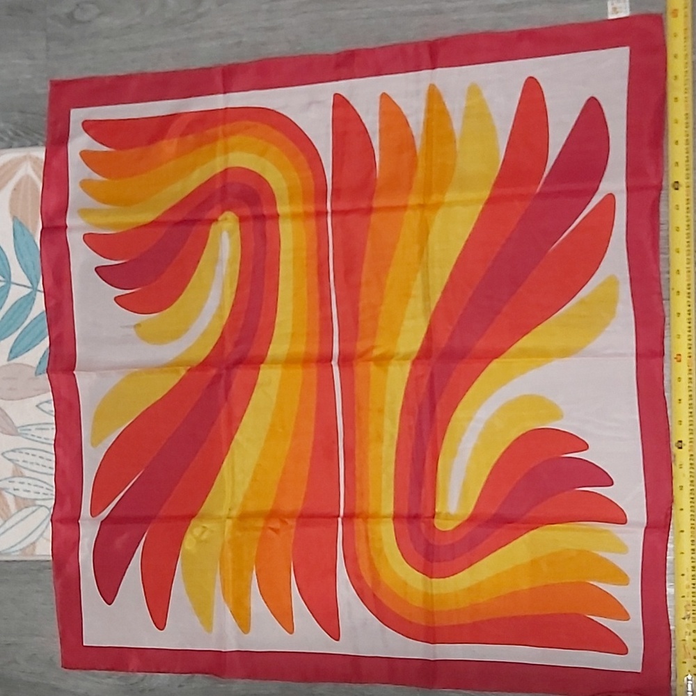 Vtg. Chinese Silk Scarf